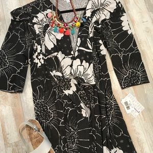 Lularoe Noir and Blanc Collection Shirley -L